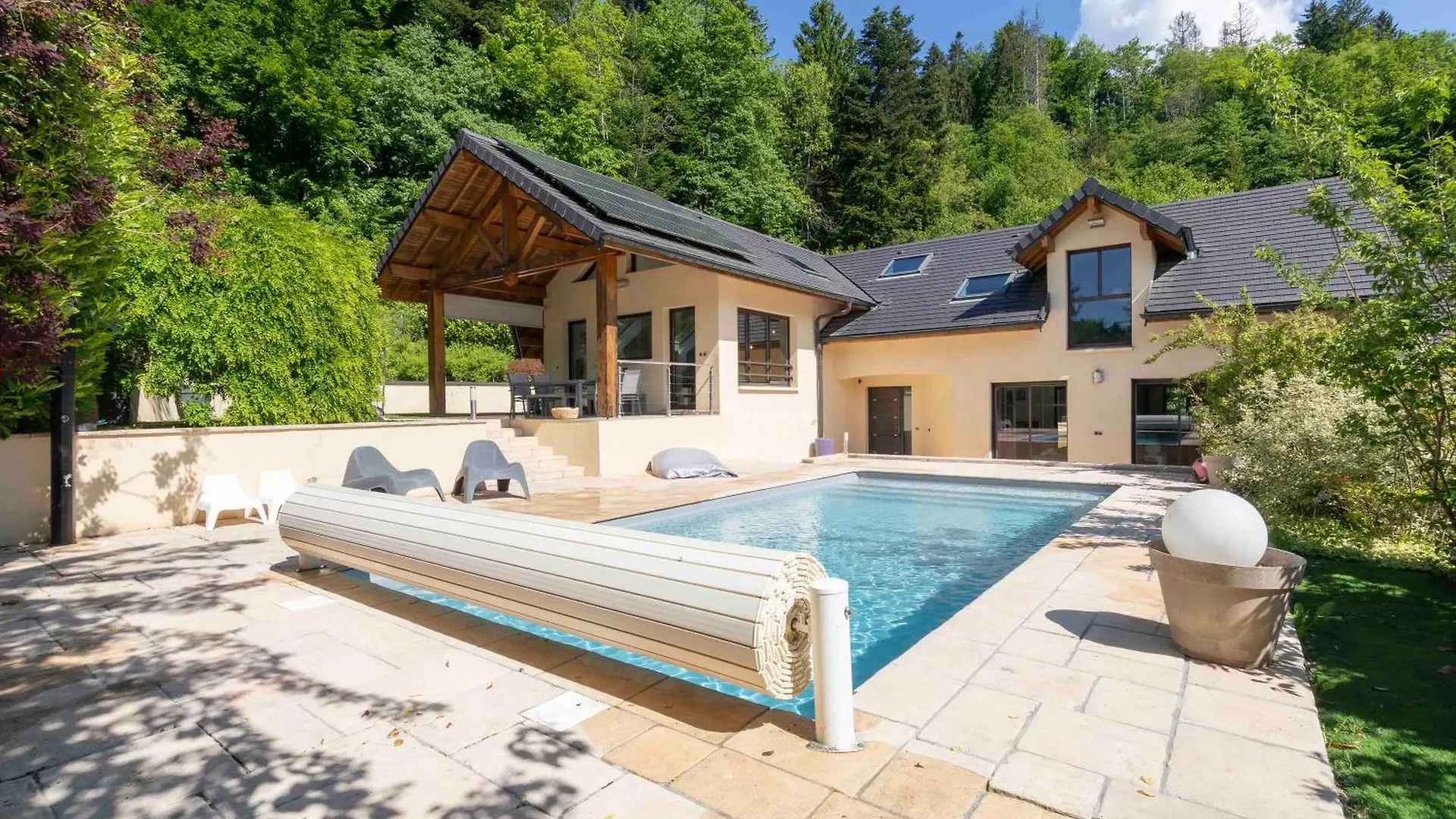 Cabana & Villa L' Elegante - Piscine, Plage A 1Km Saint-Alban-de-Montbel 0*,  فرنسا