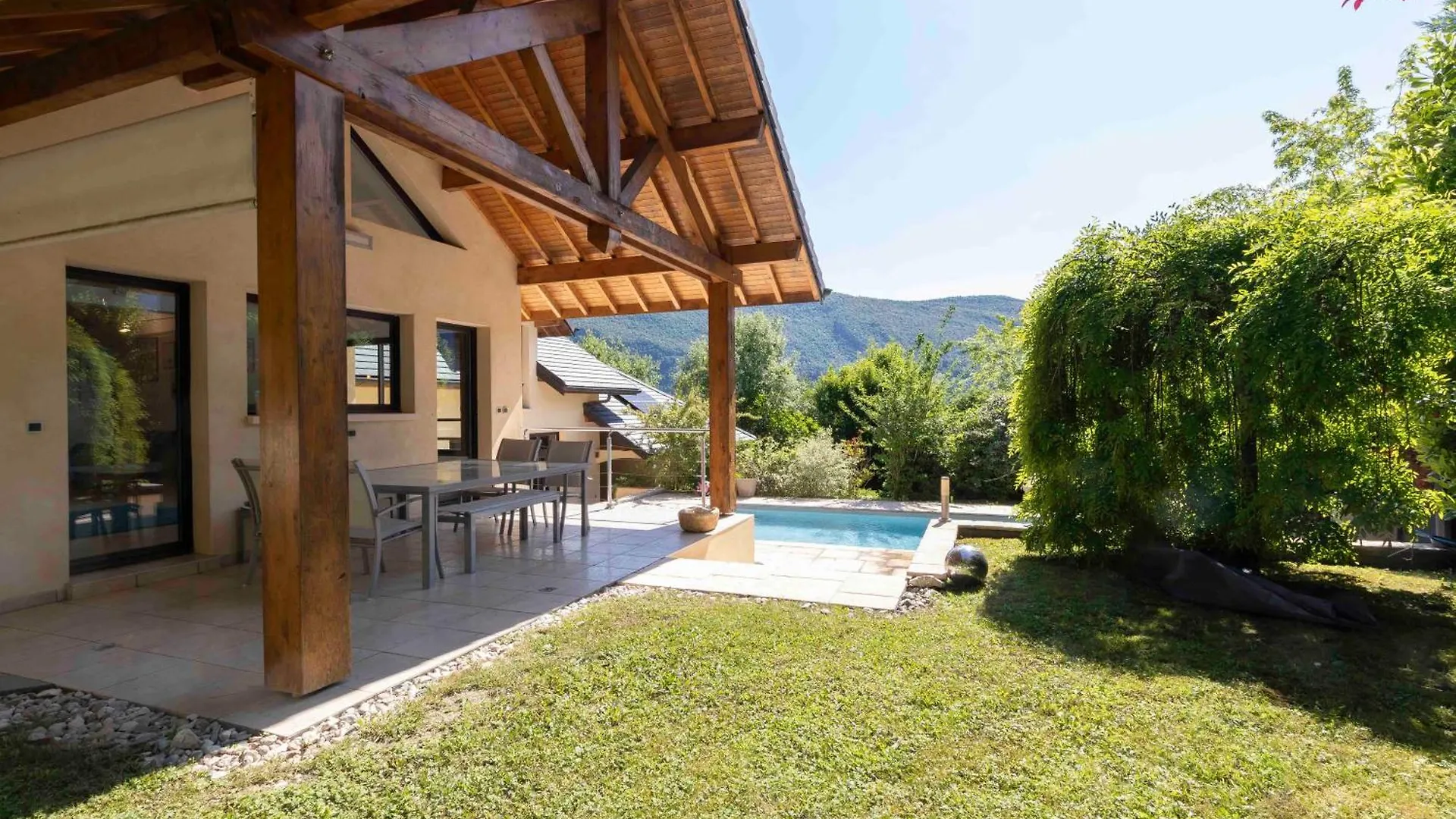 Cabana & Villa L' Elegante - Piscine, Plage A 1Km Saint-Alban-de-Montbel 0*,  فرنسا